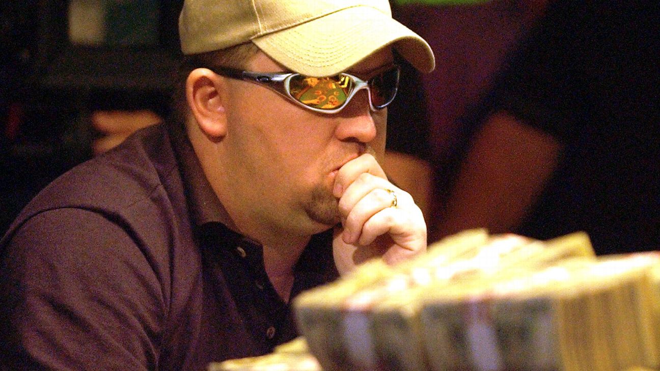 How Chris Moneymaker Took The Poker World By Storm