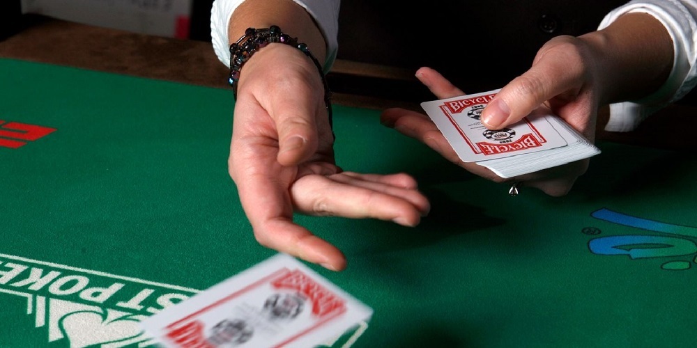 Ways Poker Dealers Can Cheat