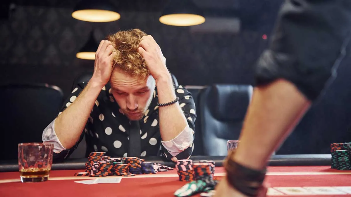 How to Deal with Stress When Playing Poker